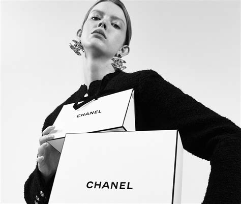 chanel napoli|chanel customer service number.